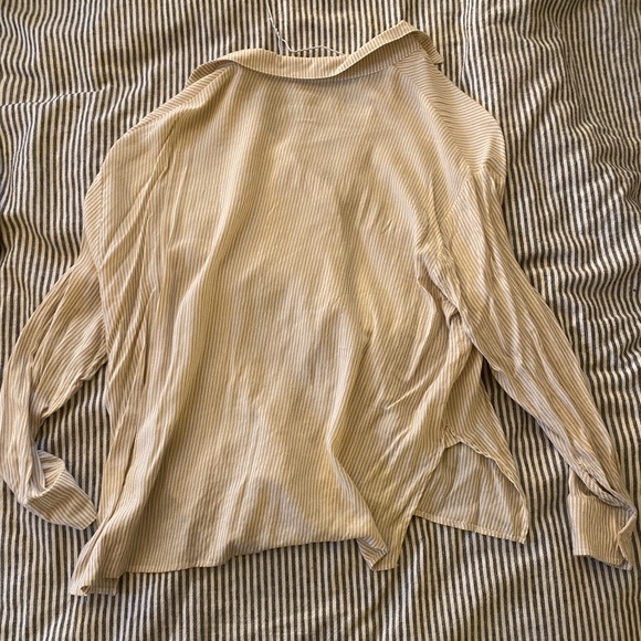 Carly Jean Los Angeles Beige Striped Button Down Shirt - Picture 3 of 3